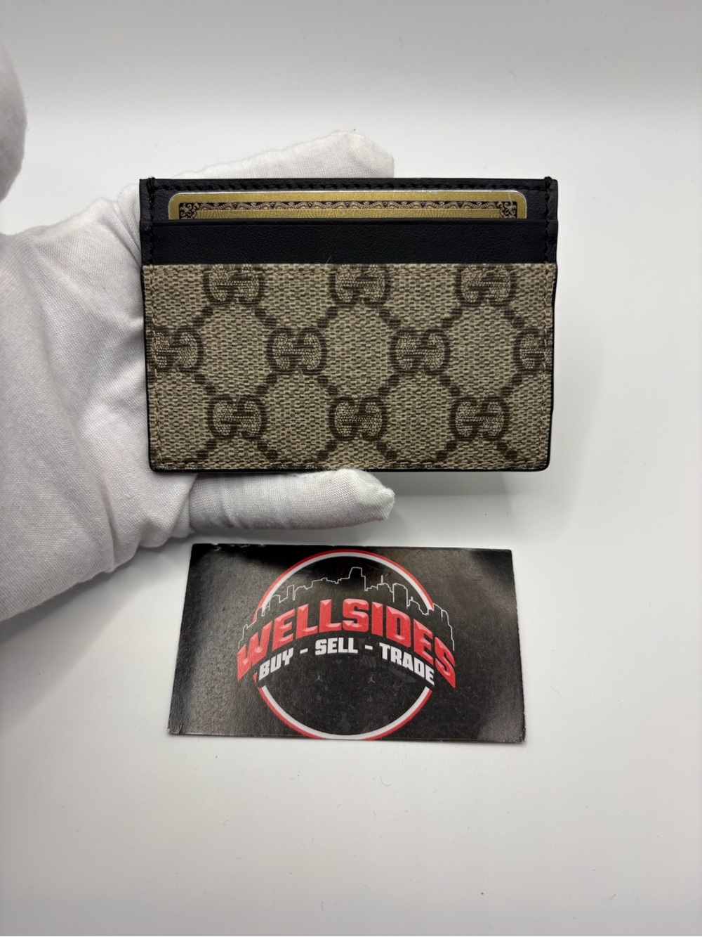 Gucci GG Black Supreme Cardholder